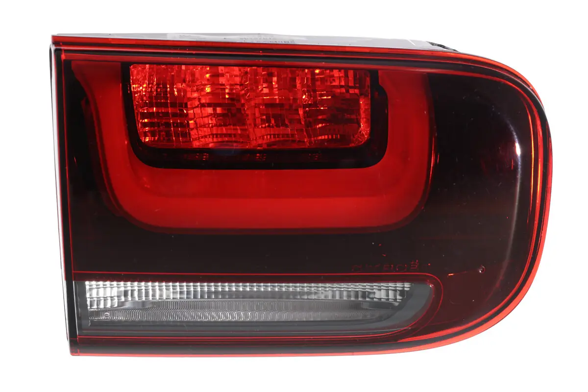 задни светлини VALEO               