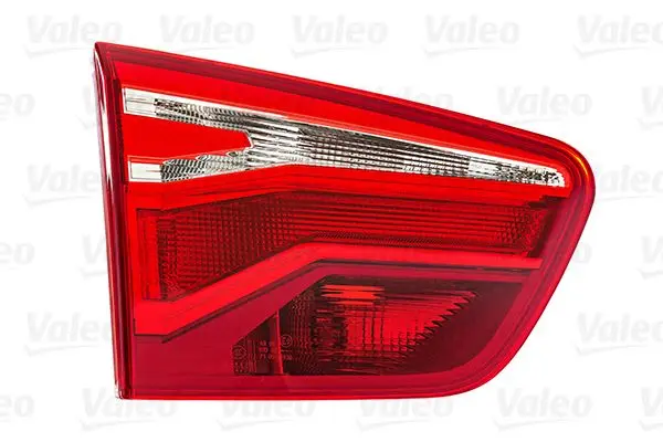 задни светлини VALEO               