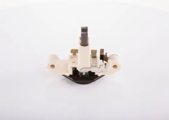 регулатор на генератор BOSCH               