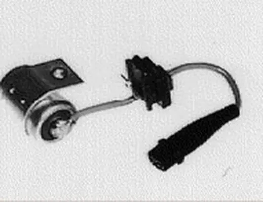 кондензатор, запалителна система BOSCH               