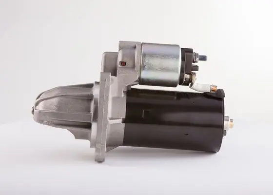 стартер BOSCH               