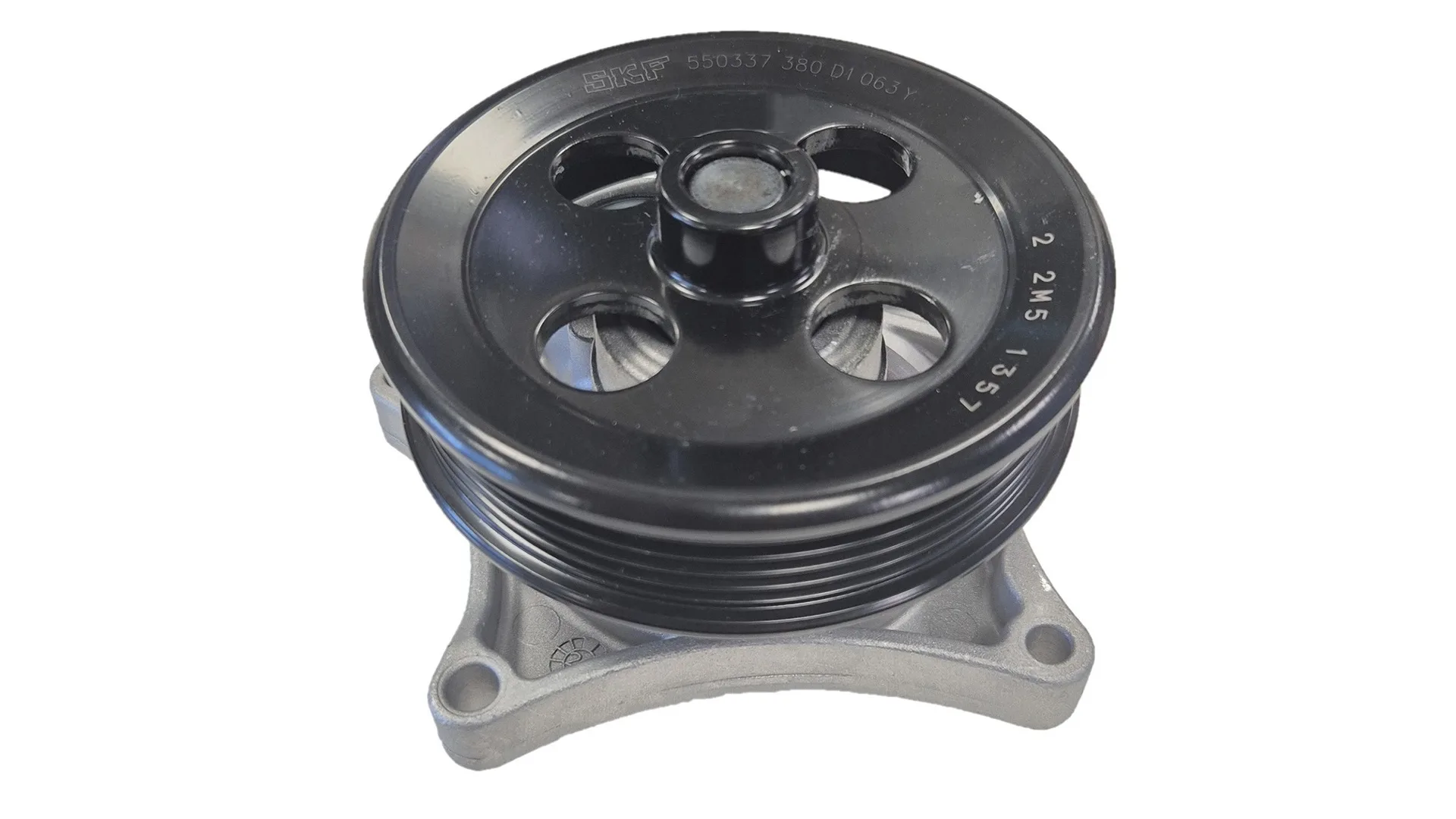 Водна помпа, охлаждане на двигателя SKF