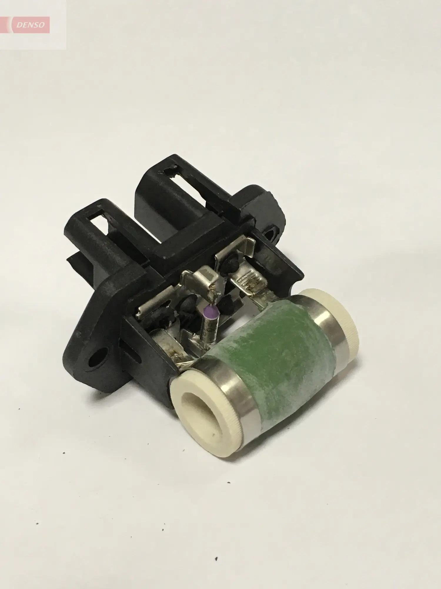 резистор, електромотор-вентилатор охлаждане DENSO               