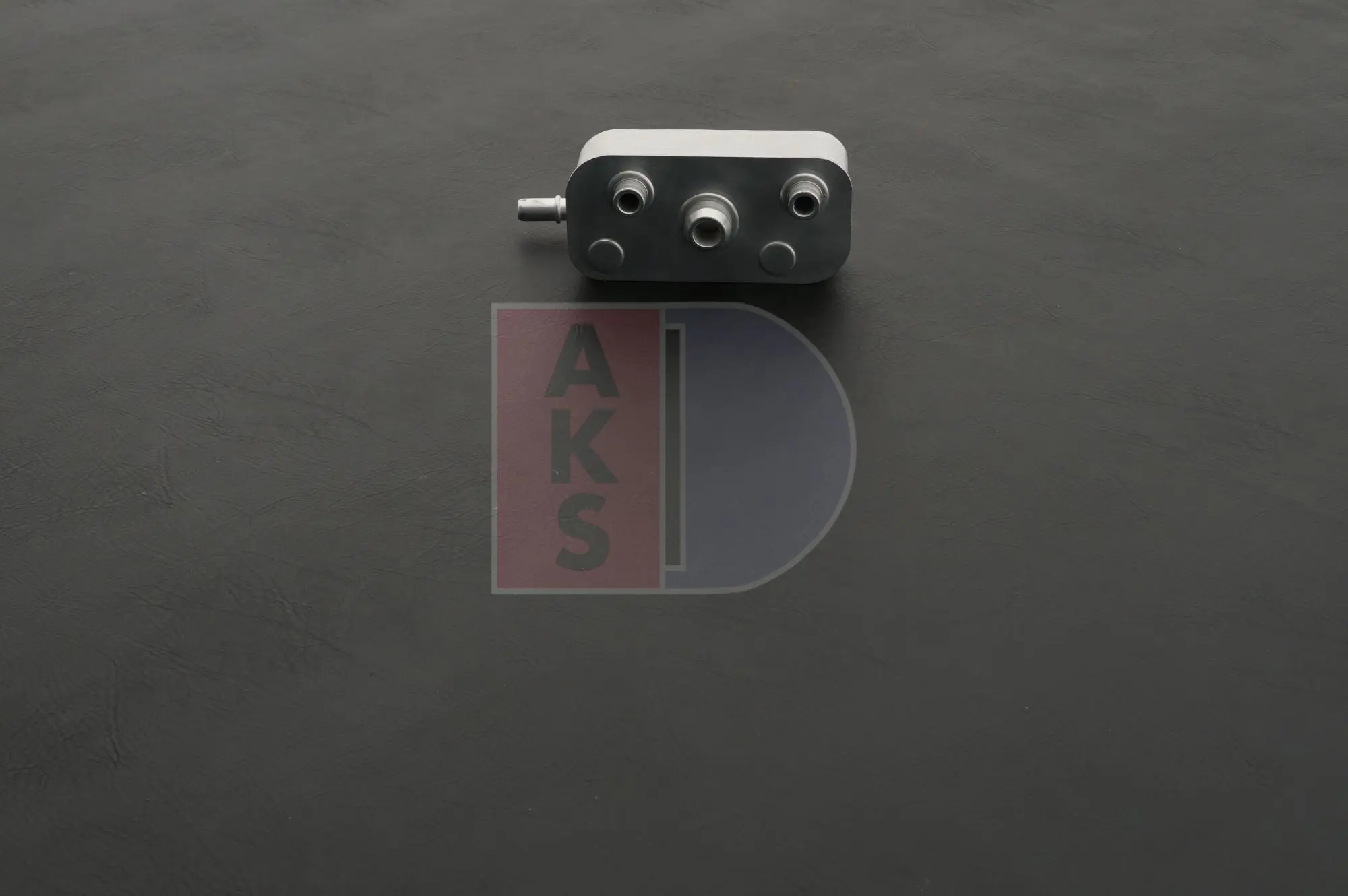 маслен радиатор, двигателно масло AKS DASIS           