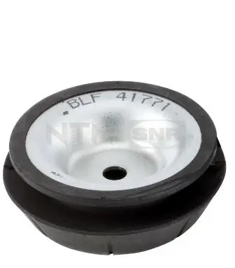 тампон на макферсън SNR                 