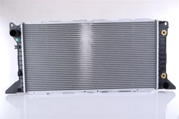 радиатор, охлаждане на двигателя NISSENS             
