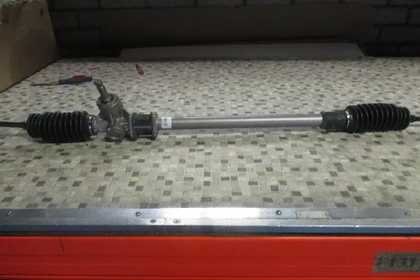 кормилна кутия URW                 