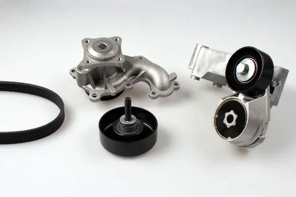 водна помпа - комплект пистови ремъци клиновидно оребряване HEPU                