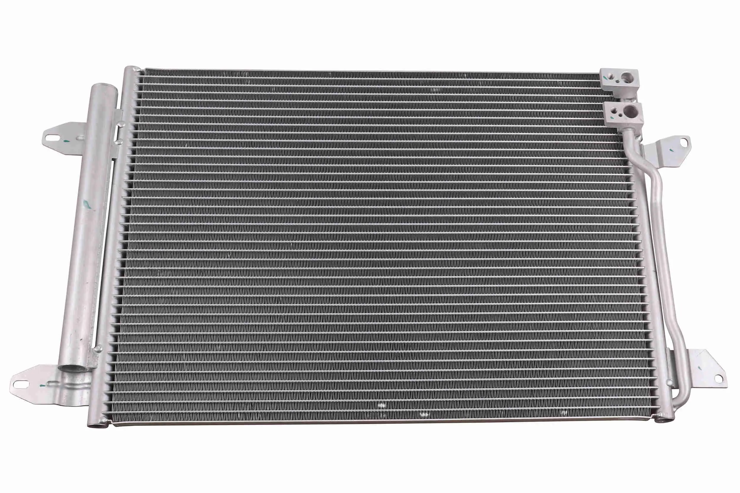 Радиатор климатик за Volkswagen BEETLE кабриолет (5C7) 1.4 TSI V10-62-0002 VEMO                