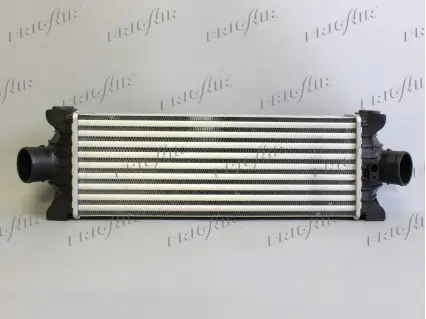 интеркулер (охладител за въздуха на турбината) FRIGAIR             