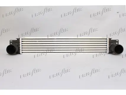 интеркулер (охладител за въздуха на турбината) FRIGAIR             