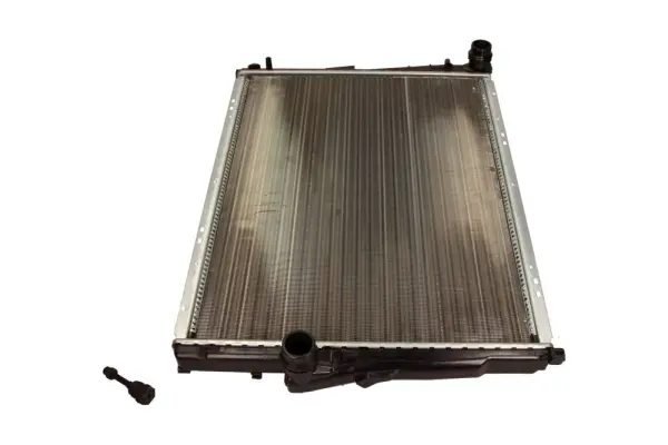 радиатор, охлаждане на двигателя MAXGEAR             