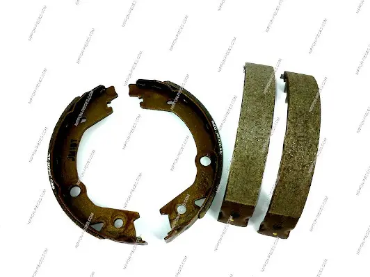 комплект спирачна челюст NPS                 