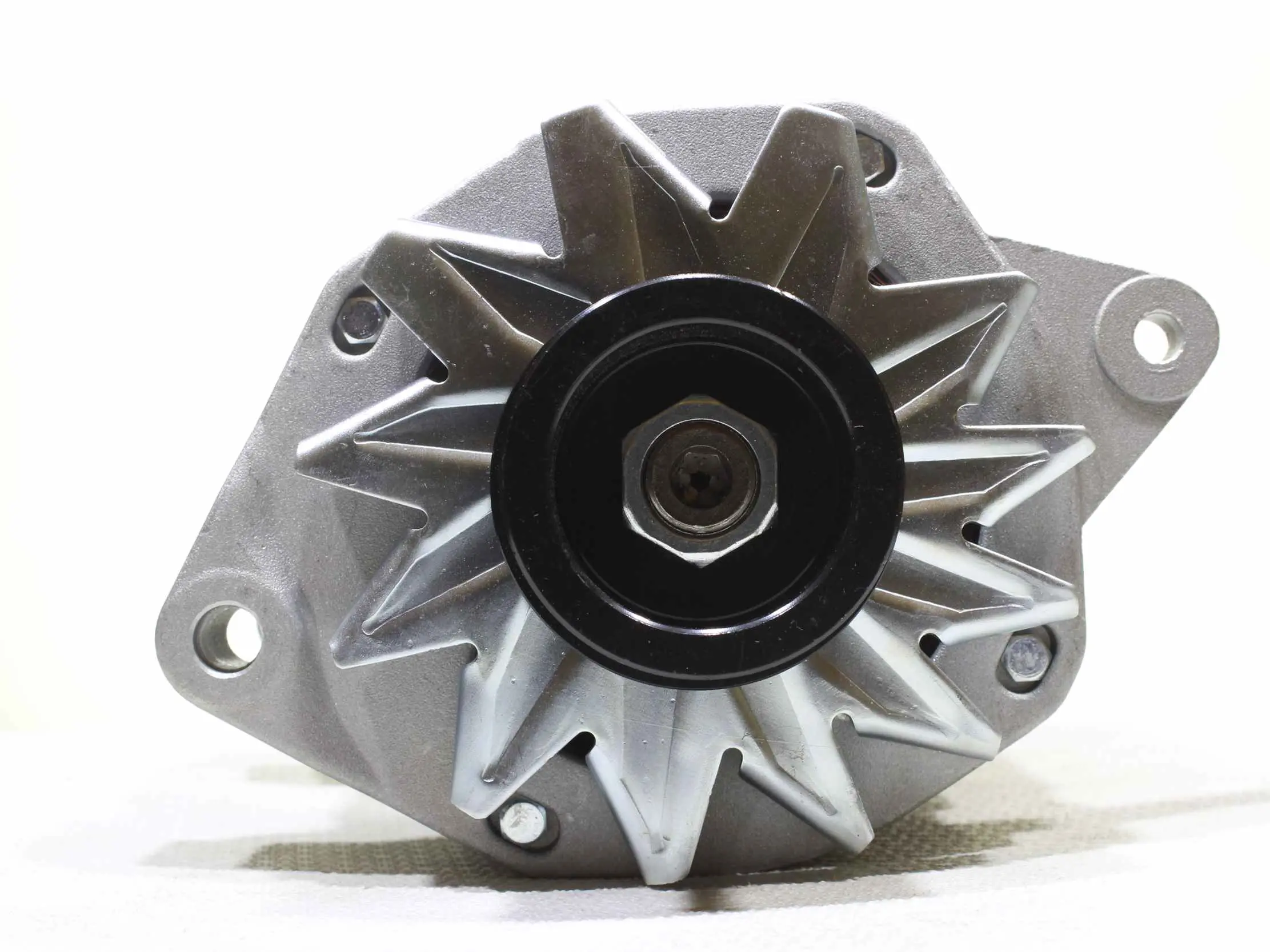 генератор ALANKO              