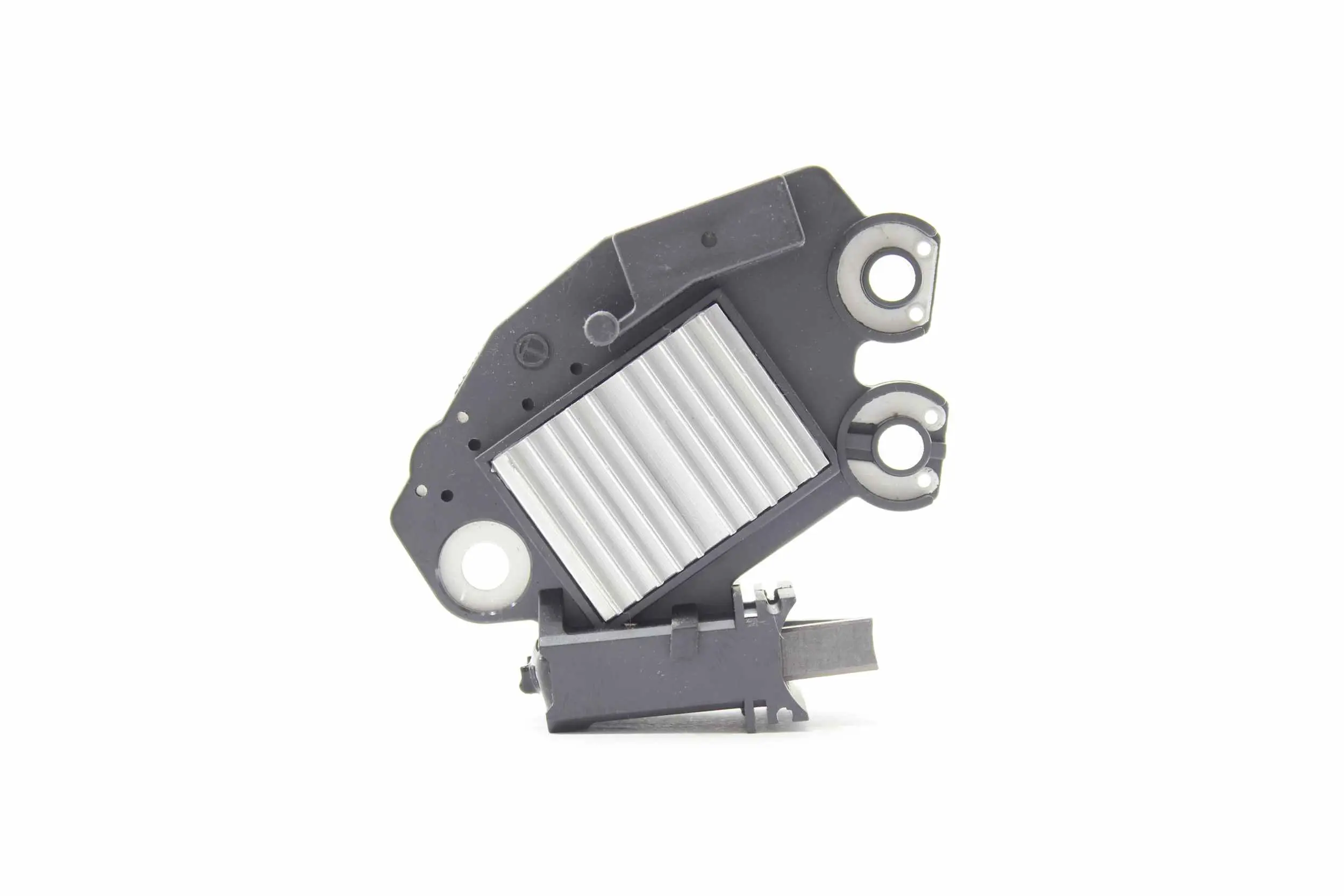 регулатор на генератор ALANKO              