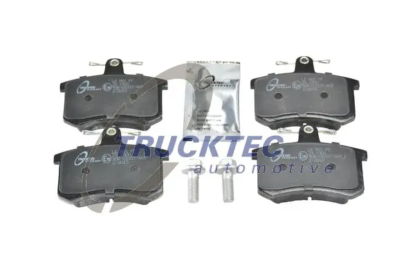 Комплект спирачно феродо, дискови спирачки TRUCKTEC AUTOMOTIVE