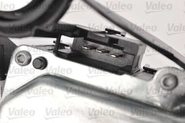 Двигател на чистачките VALEO 404704