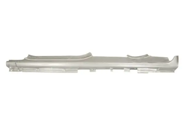 ламаринен панел на входа BLIC                