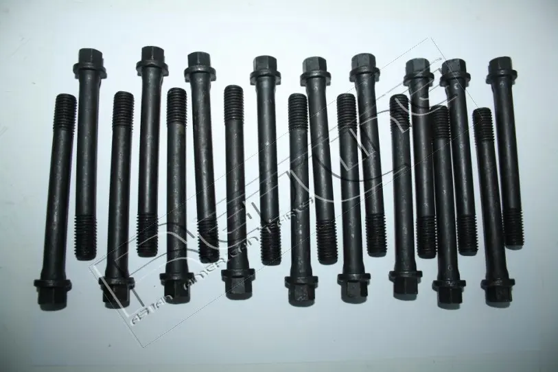 комплект болтове на капака на клап. (на цилиндровата глава) RED-LINE            