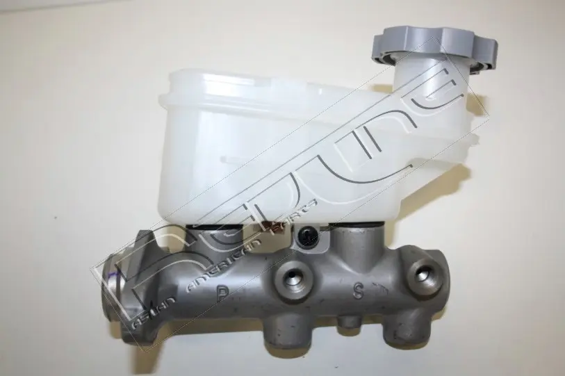 Спирачна помпа RED-LINE            