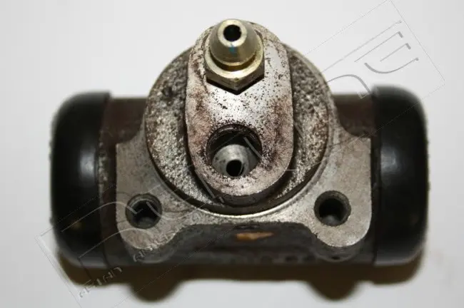 спирачно цилиндърче на колелото RED-LINE            