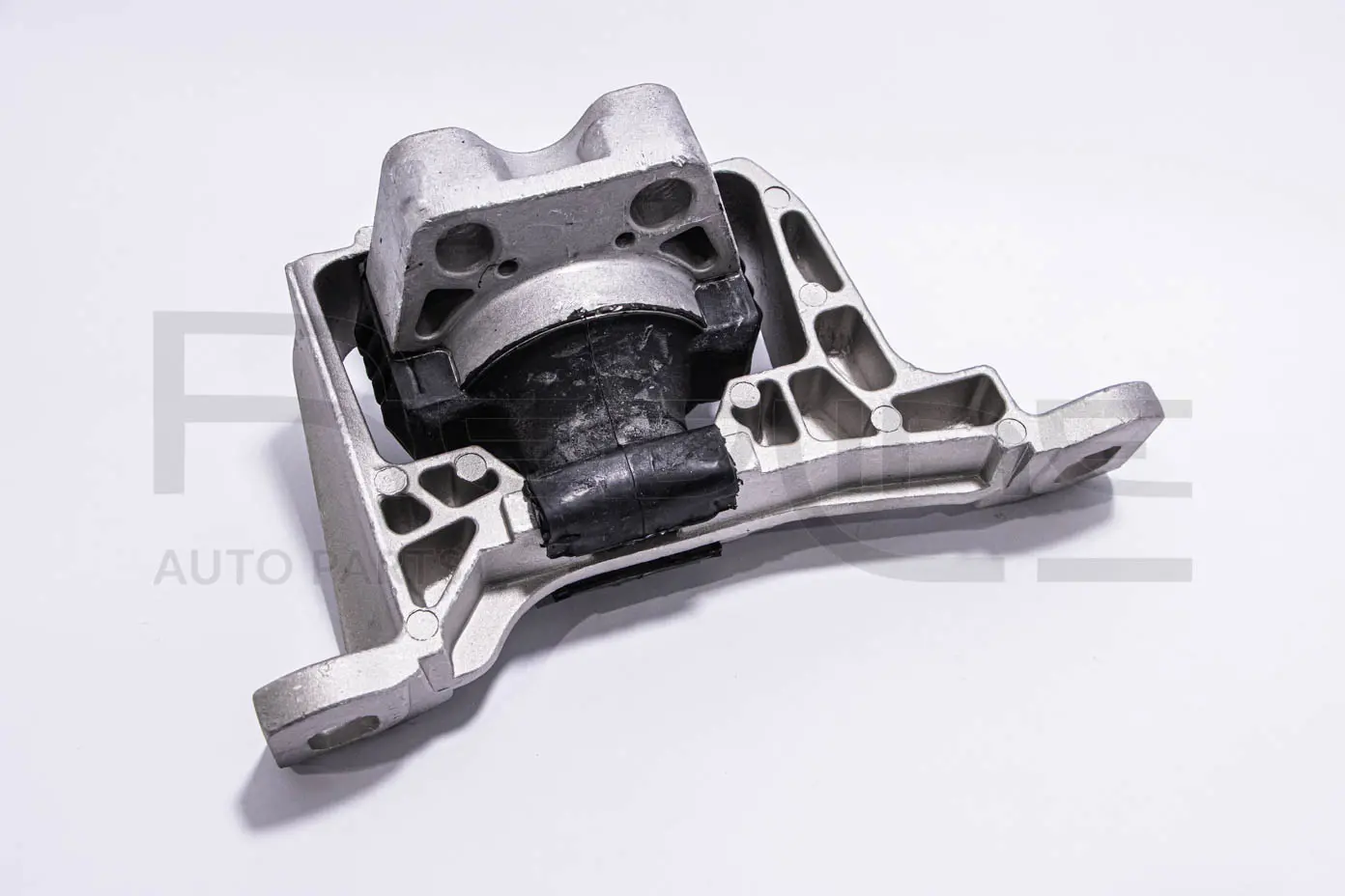 окачване, двигател RED-LINE            