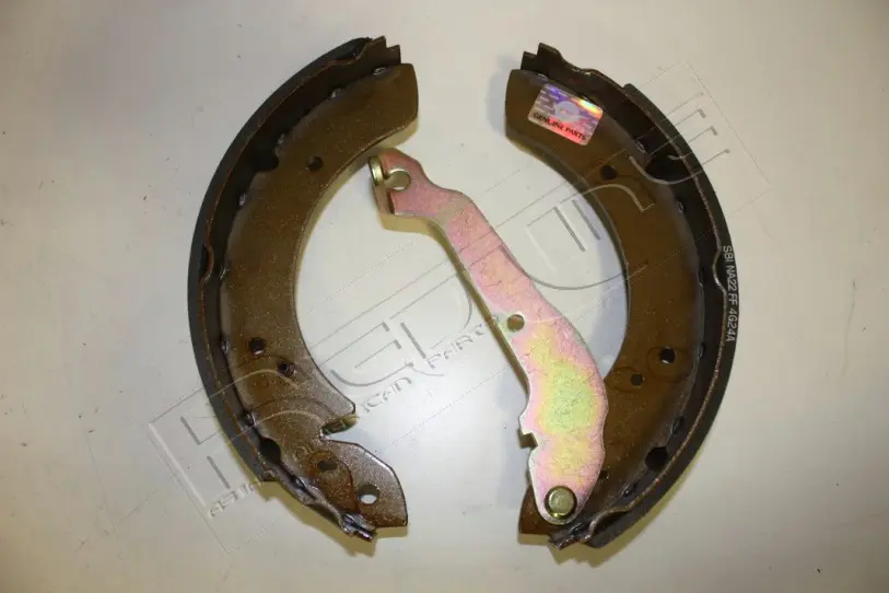 комплект спирачна челюст RED-LINE            