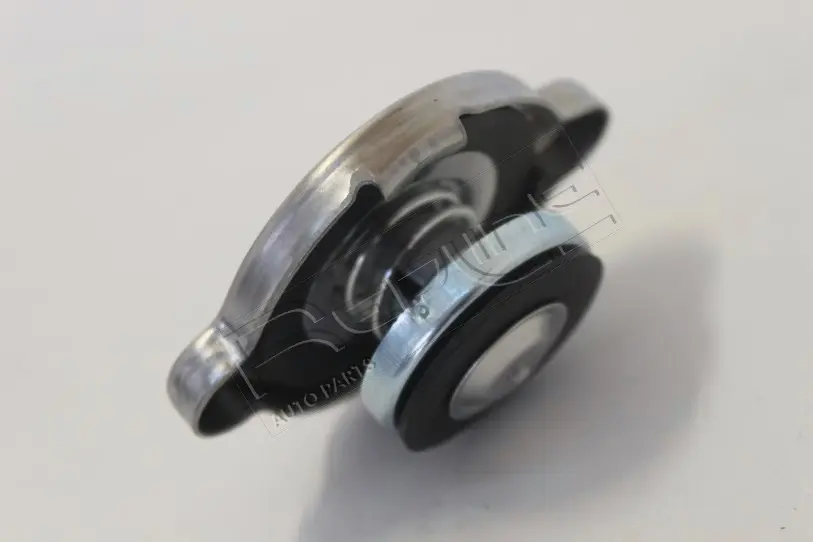 капачка, радиатор RED-LINE            