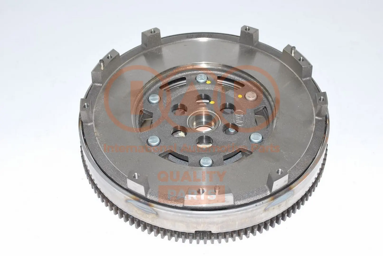 маховик IAP QUALITY PARTS   