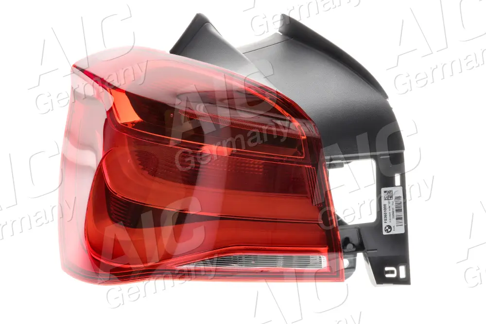 задни светлини AIC                 