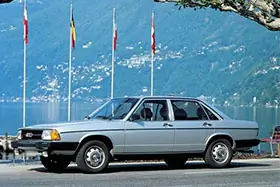 AUDI 100 (43, C2) 2.1