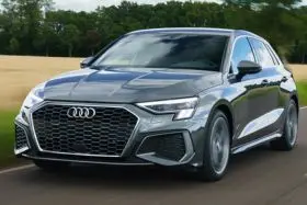 AUDI A3 Limousine (8YS)