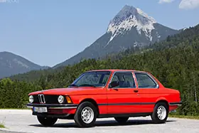 BMW 3 (E21) 323 i