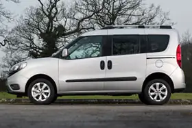 FIAT DOBLO ван (152, 263)