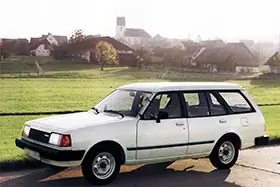 MAZDA 323 I Station Wagon (FA) 1.4