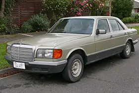 MERCEDES-BENZ S-CLASS (W126)