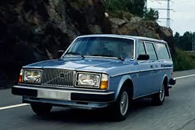 VOLVO 260 комби (P265)