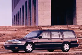 VOLVO 960 Kombi (965)